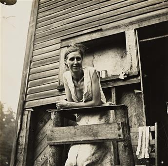 MARION POST WOLCOTT (1910-1990) Group of 5 F.S.A. photographs depicting children in West Virginia and Belle Glade, Florida. 1938-40.